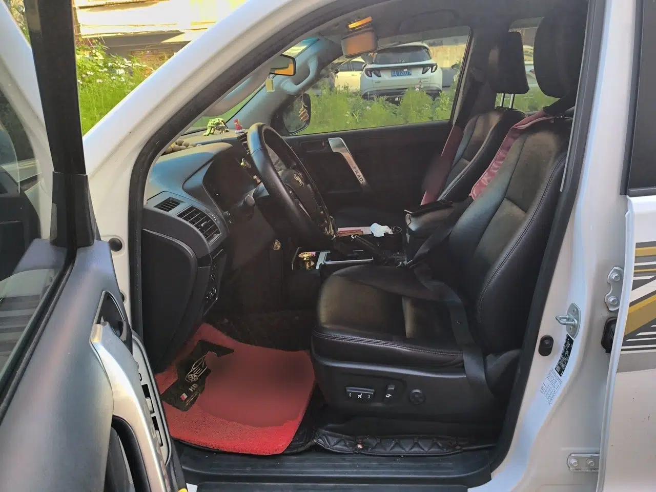 Toyota Prado Toyota Prado 2019, 2.7L automatic, 7-seater (parallel import) — миниатюра 16
