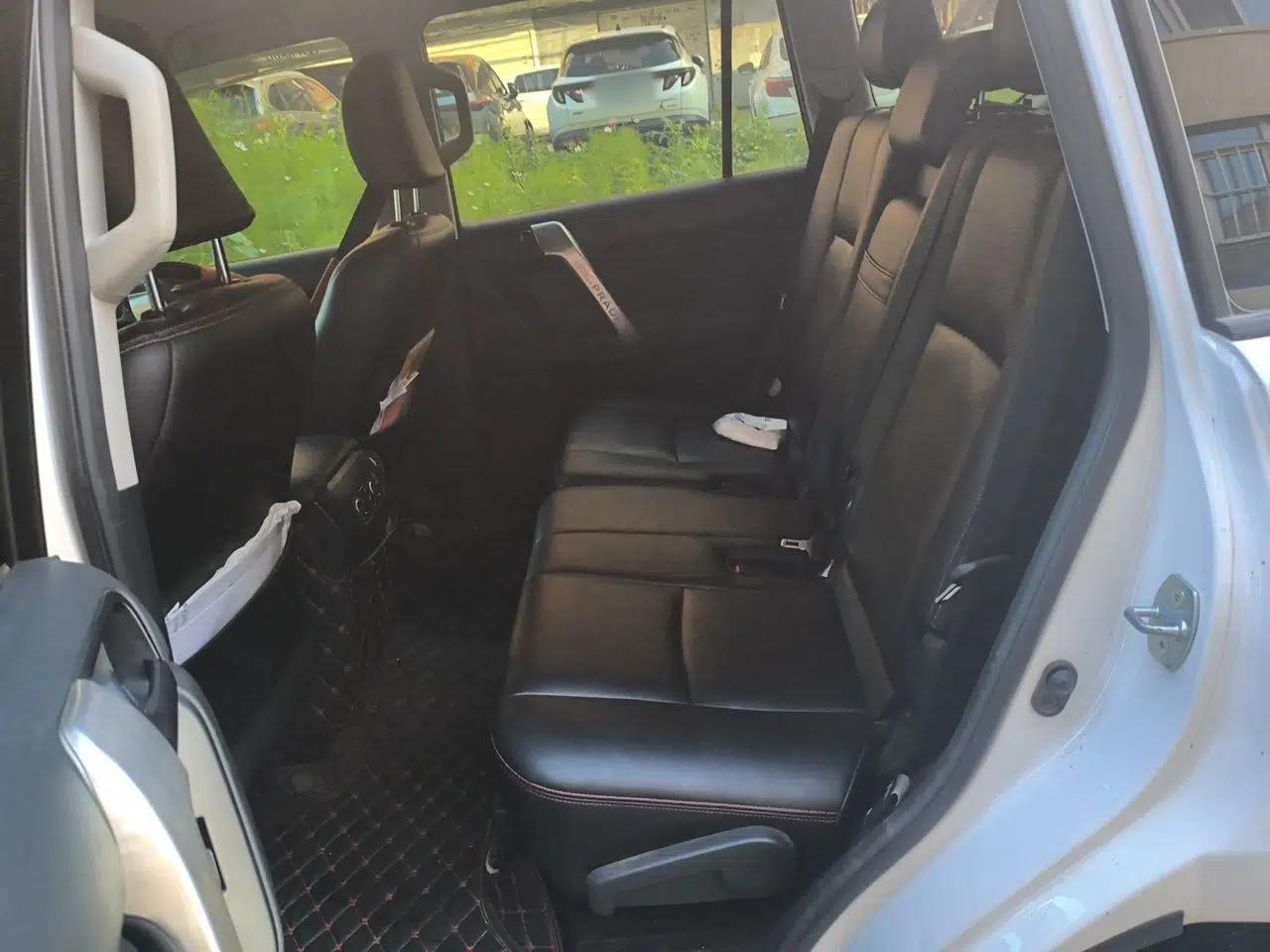 Toyota Prado Toyota Prado 2019, 2.7L automatic, 7-seater (parallel import) — миниатюра 17