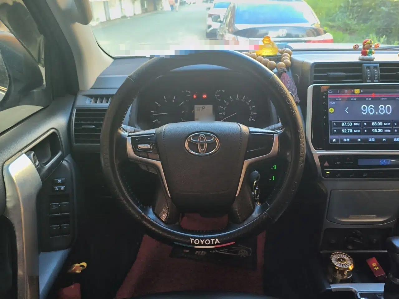 Toyota Prado Toyota Prado 2019, 2.7L automatic, 7-seater (parallel import) — миниатюра 10