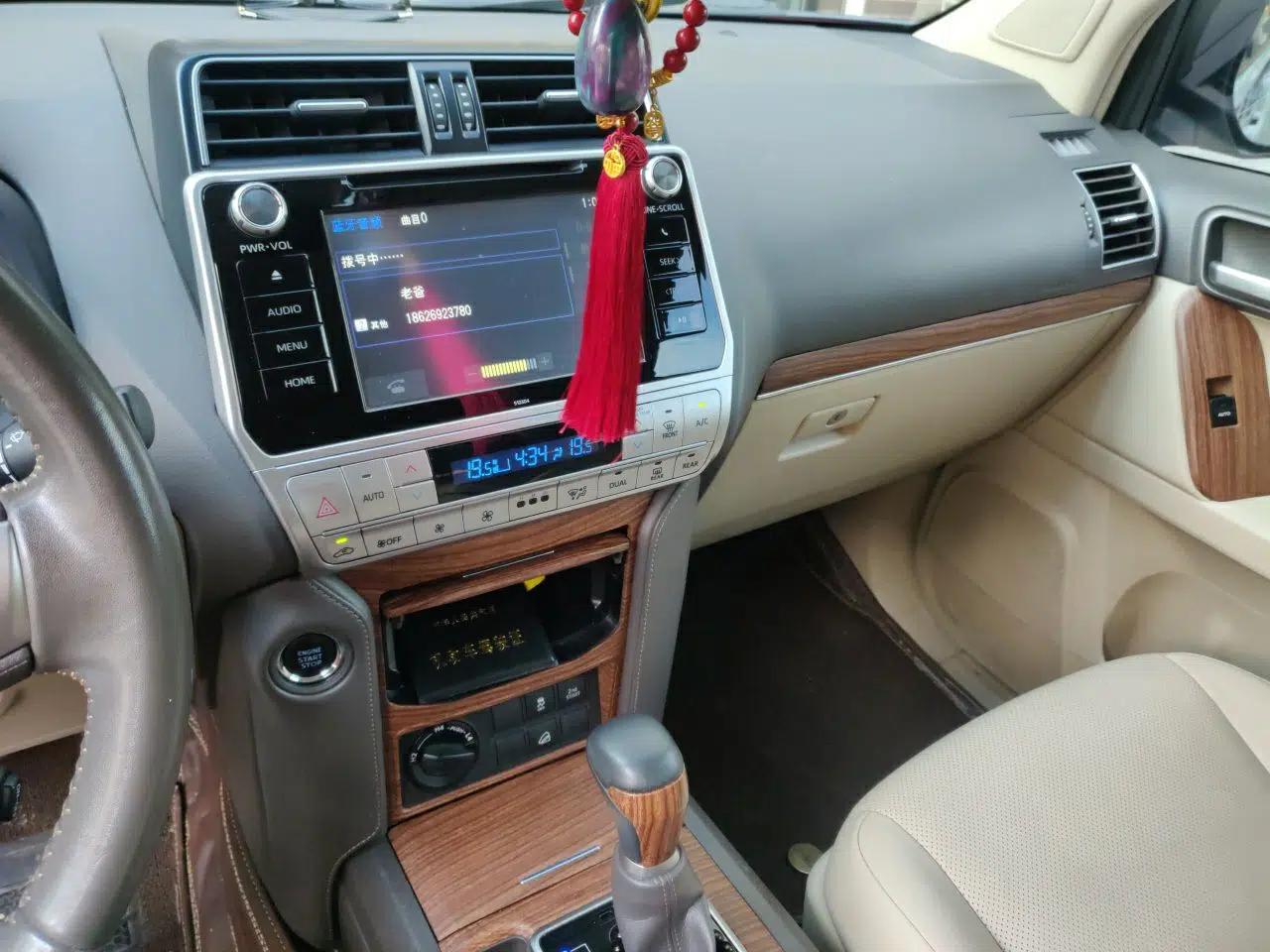 Toyota Prado 2018 3.5L Automatic TX-L — миниатюра 13