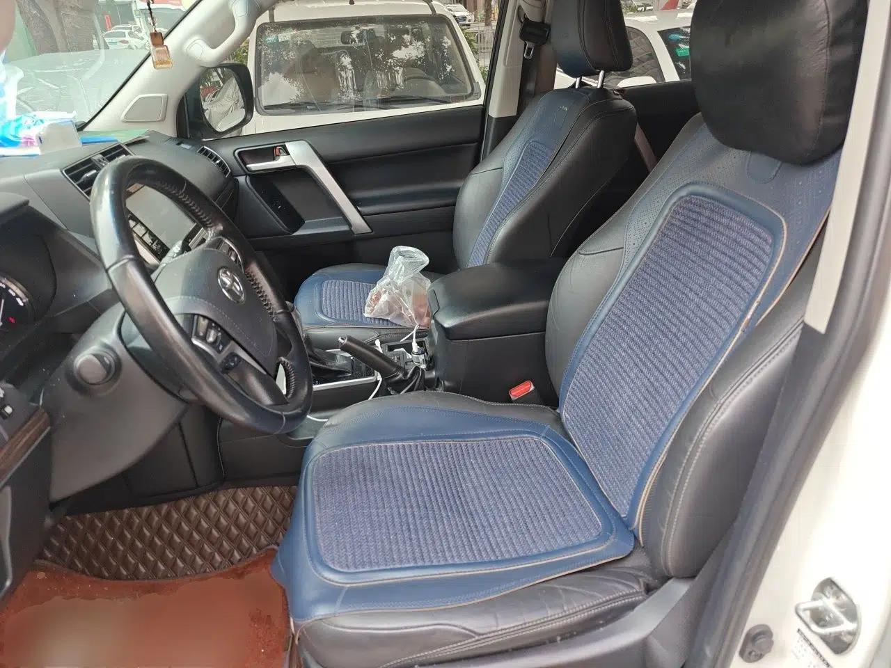 Toyota Prado 2019 3.5L Automatic TX-L Deluxe Edition with Rear-Mounted Spare Tire — миниатюра 15