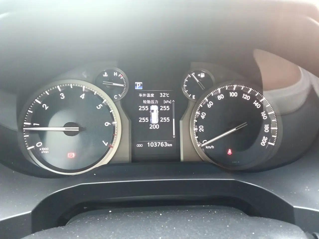 Toyota Prado 2019 3.5L Automatic TX-L Deluxe Edition with Rear-Mounted Spare Tire — миниатюра 11