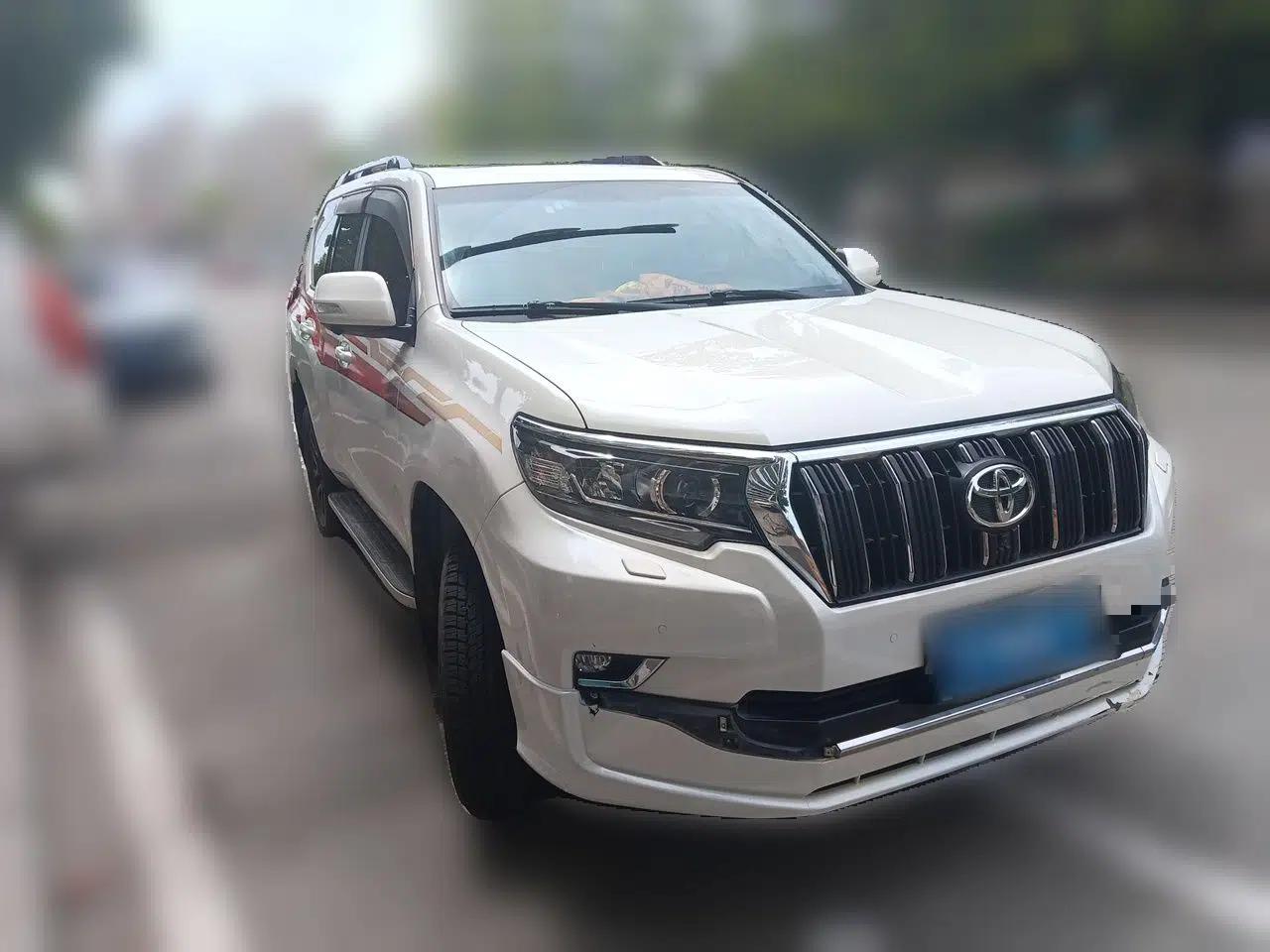 Toyota Prado 2019 3.5L Automatic TX-L Deluxe Edition with Rear-Mounted Spare Tire — миниатюра 3