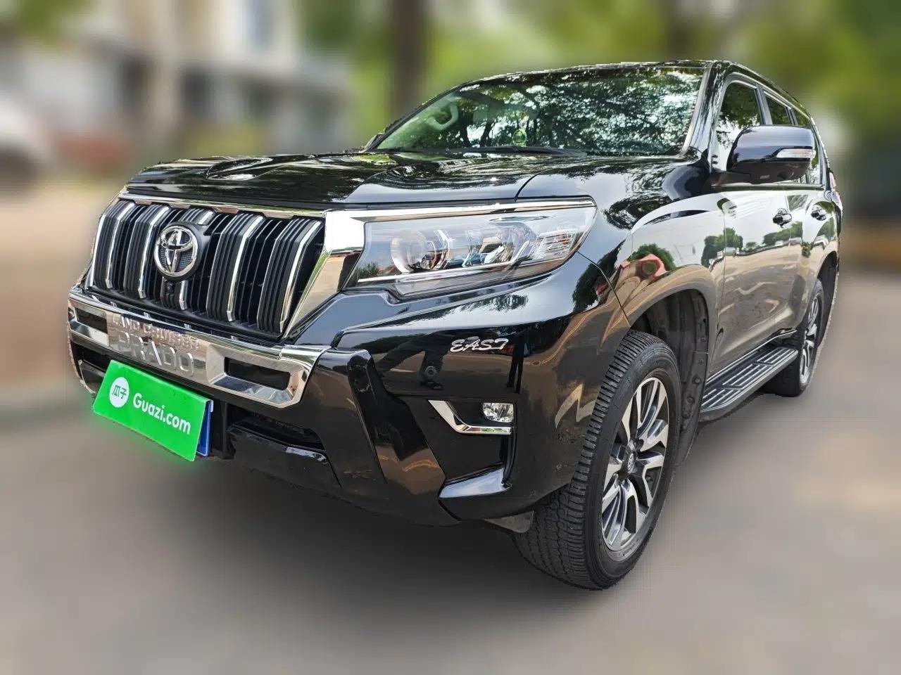 Toyota Prado Prado (parallel import) 2023 model, 4.0L, 7 seats, 9 airbags, sunroof, 7‑seat configuration, rear-mounted spare tire — миниатюра 1