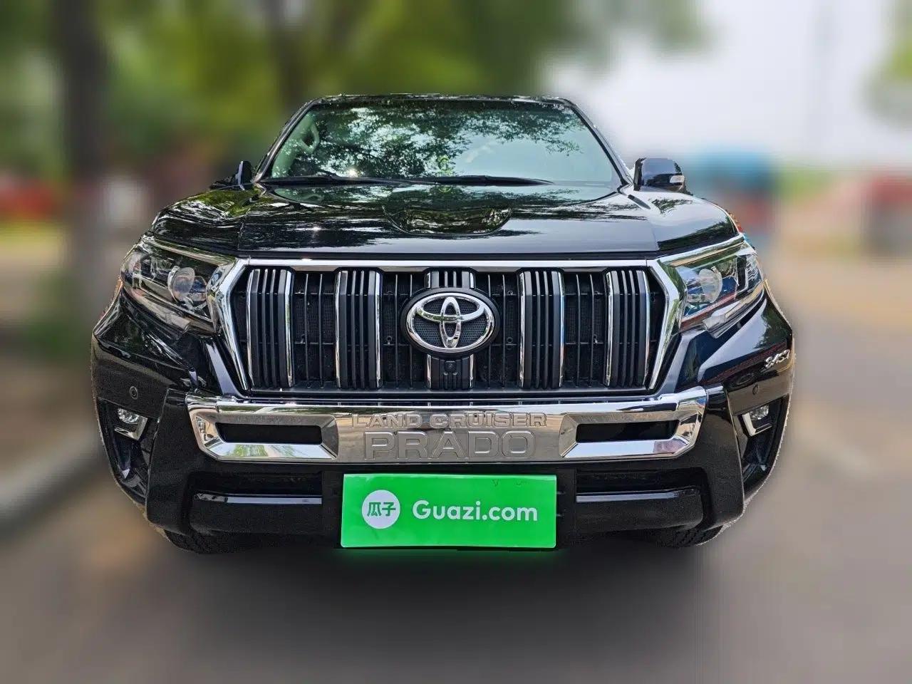 Toyota Prado Prado (parallel import) 2023 model, 4.0L, 7 seats, 9 airbags, sunroof, 7‑seat configuration, rear-mounted spare tire — миниатюра 2