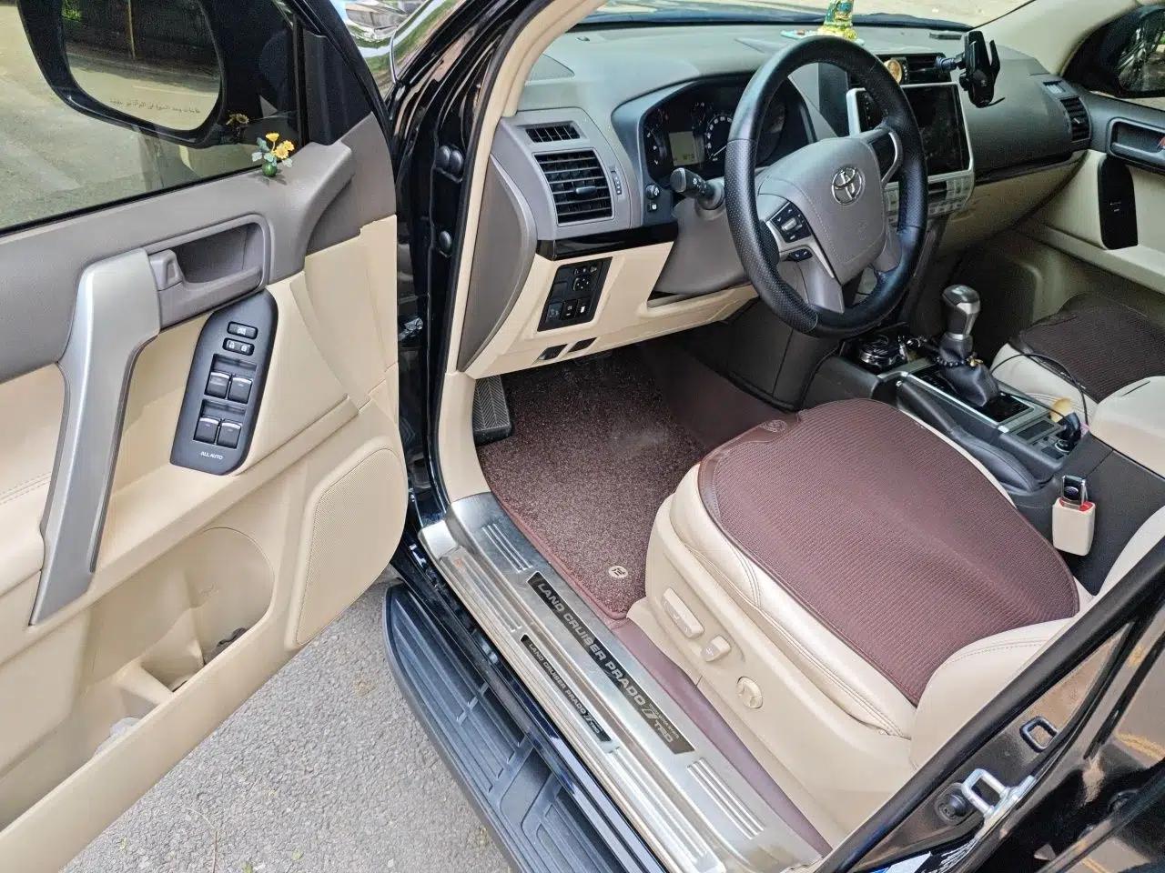 Toyota Prado Prado (parallel import) 2023 model, 4.0L, 7 seats, 9 airbags, sunroof, 7‑seat configuration, rear-mounted spare tire — миниатюра 16