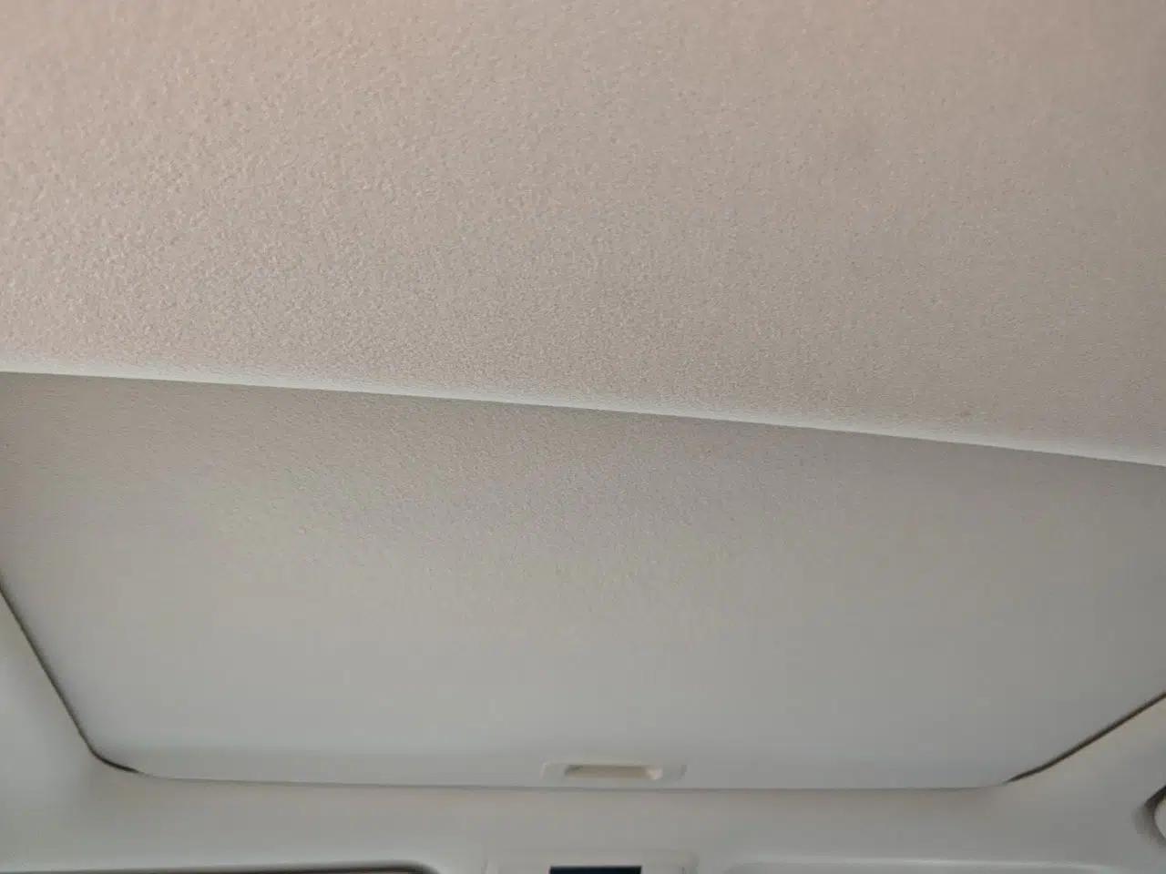 Toyota Prado Prado (parallel import) 2023 model, 4.0L, 7 seats, 9 airbags, sunroof, 7‑seat configuration, rear-mounted spare tire — миниатюра 18
