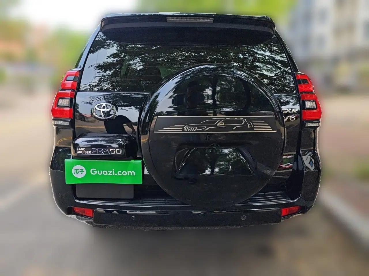 Toyota Prado Prado (parallel import) 2023 model, 4.0L, 7 seats, 9 airbags, sunroof, 7‑seat configuration, rear-mounted spare tire — миниатюра 5