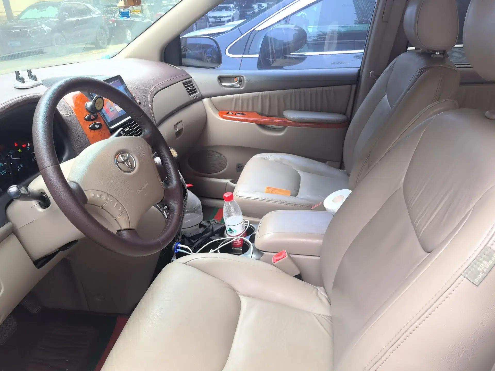 Toyota SIENNA 2009 3.5 automatic 7-seater parallel import — миниатюра 15