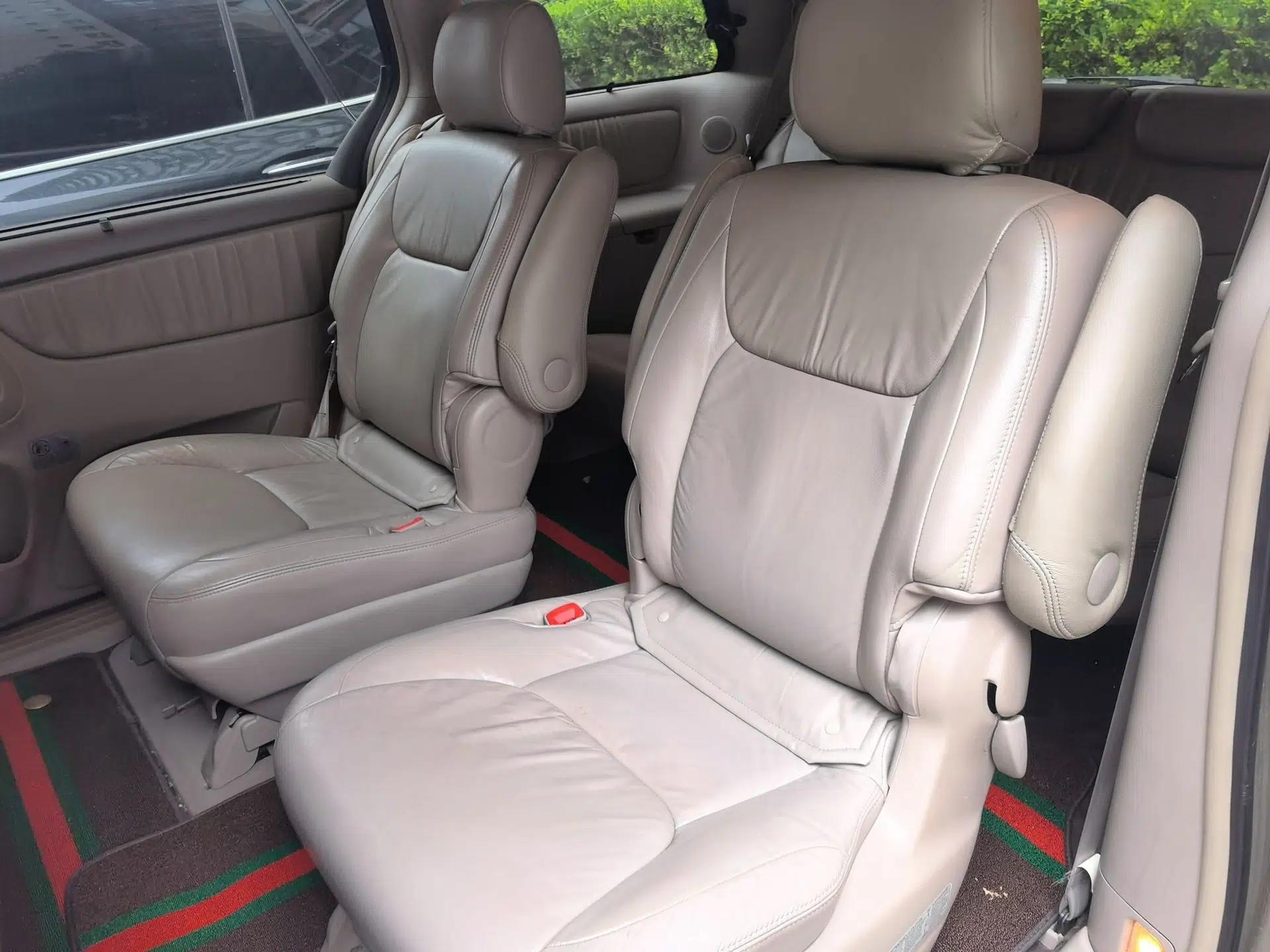 Toyota SIENNA 2009 3.5 automatic 7-seater parallel import — миниатюра 17