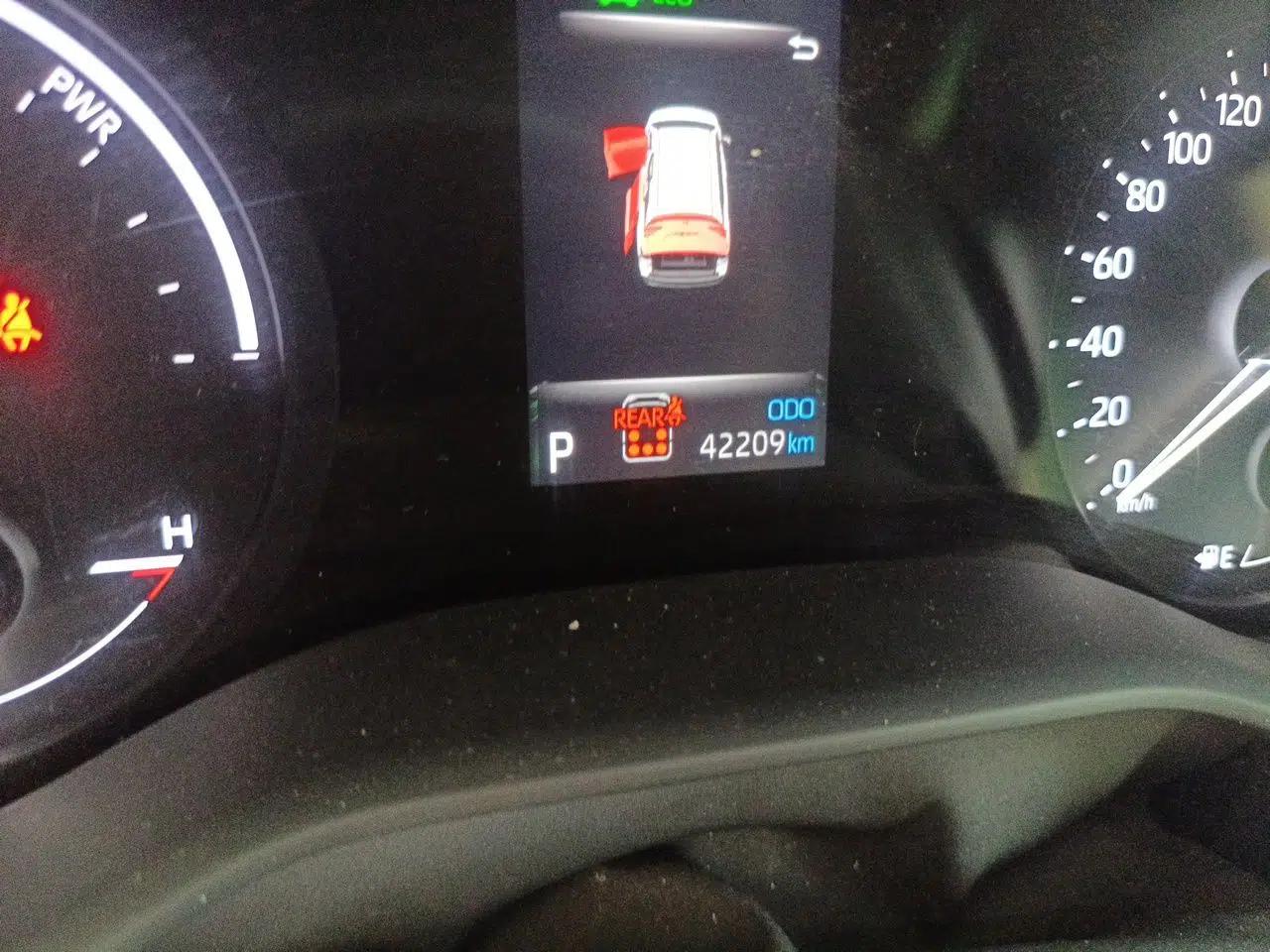 Toyota SIENNA 2021 2.5L Hybrid Premium Edition — миниатюра 12