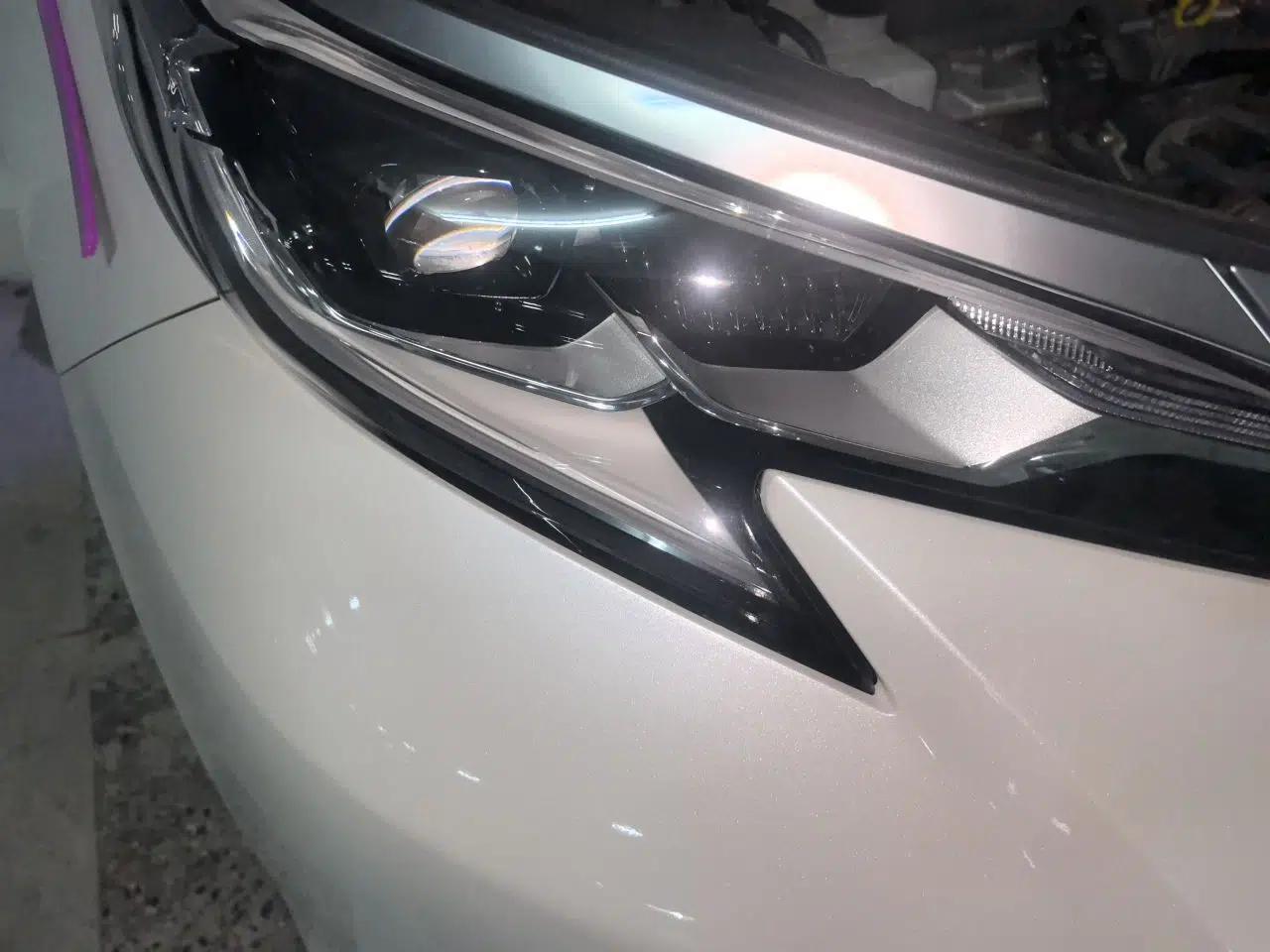 Toyota SIENNA 2024 2.5L Hybrid Luxury Edition — миниатюра 7