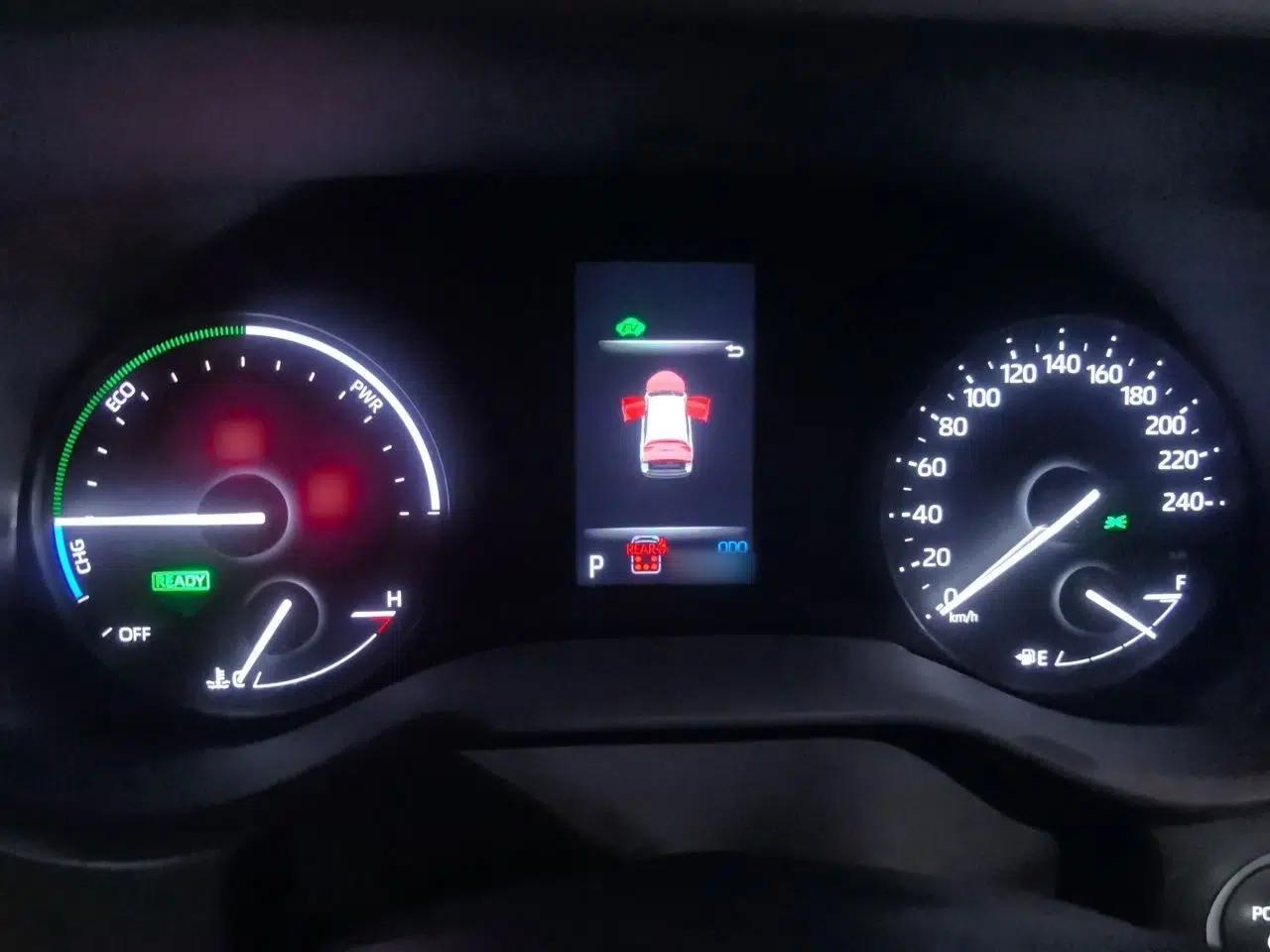 Toyota SIENNA 2024 2.5L Hybrid Luxury Edition — миниатюра 10