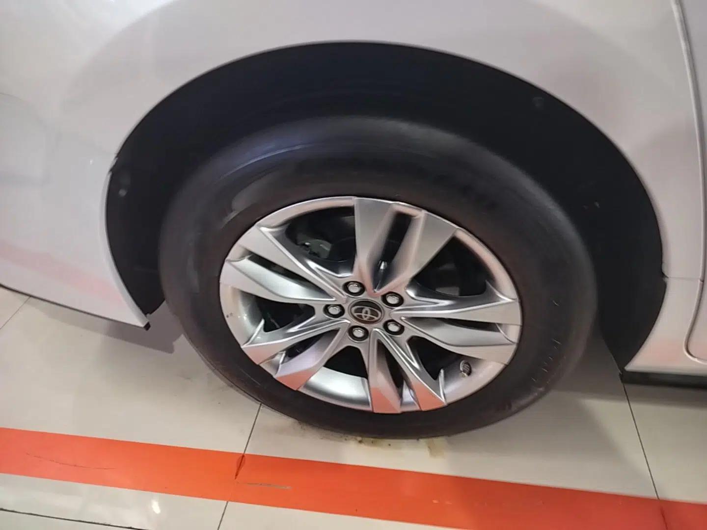 Toyota SIENNA 2021 2.5L Hybrid Ultimate Edition — миниатюра 11