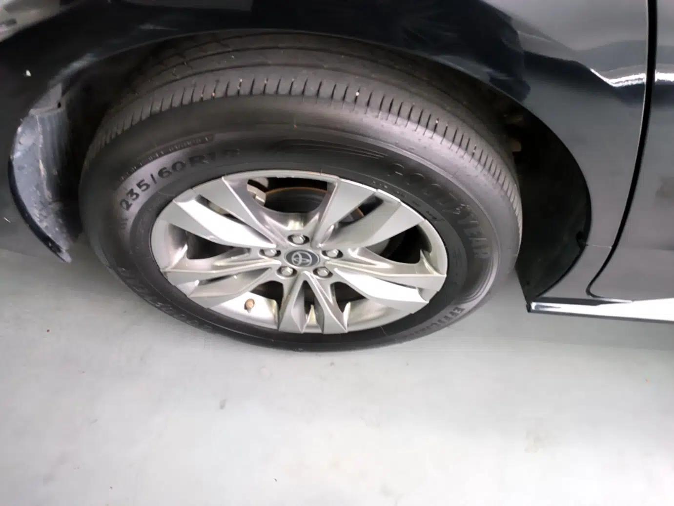 Toyota SIENNA 2023 2.5L Hybrid Comfort Edition — миниатюра 11