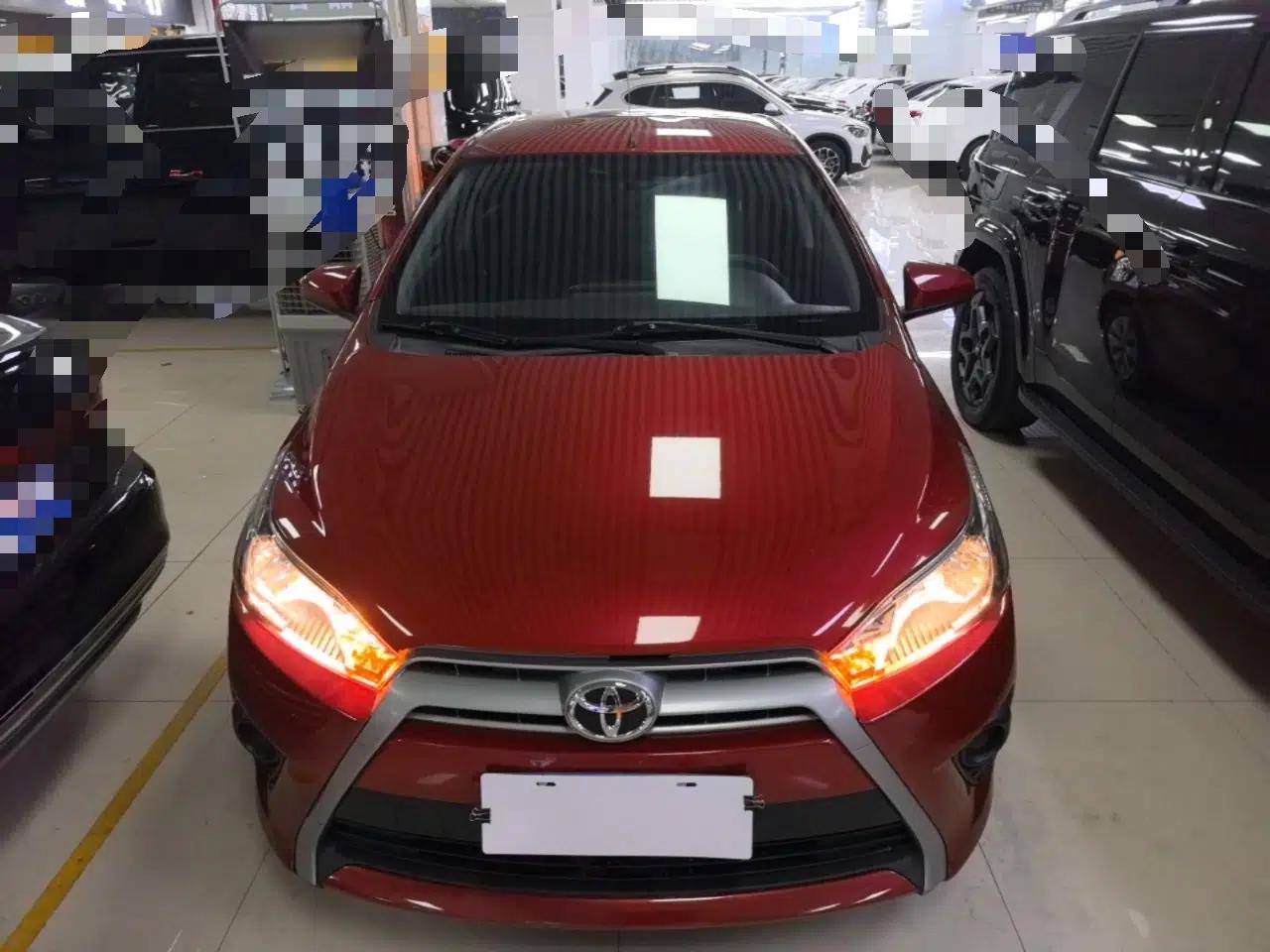 Toyota YARiS L Zhi Xuan 2015 1.5E Automatic Charm Edition — миниатюра 2