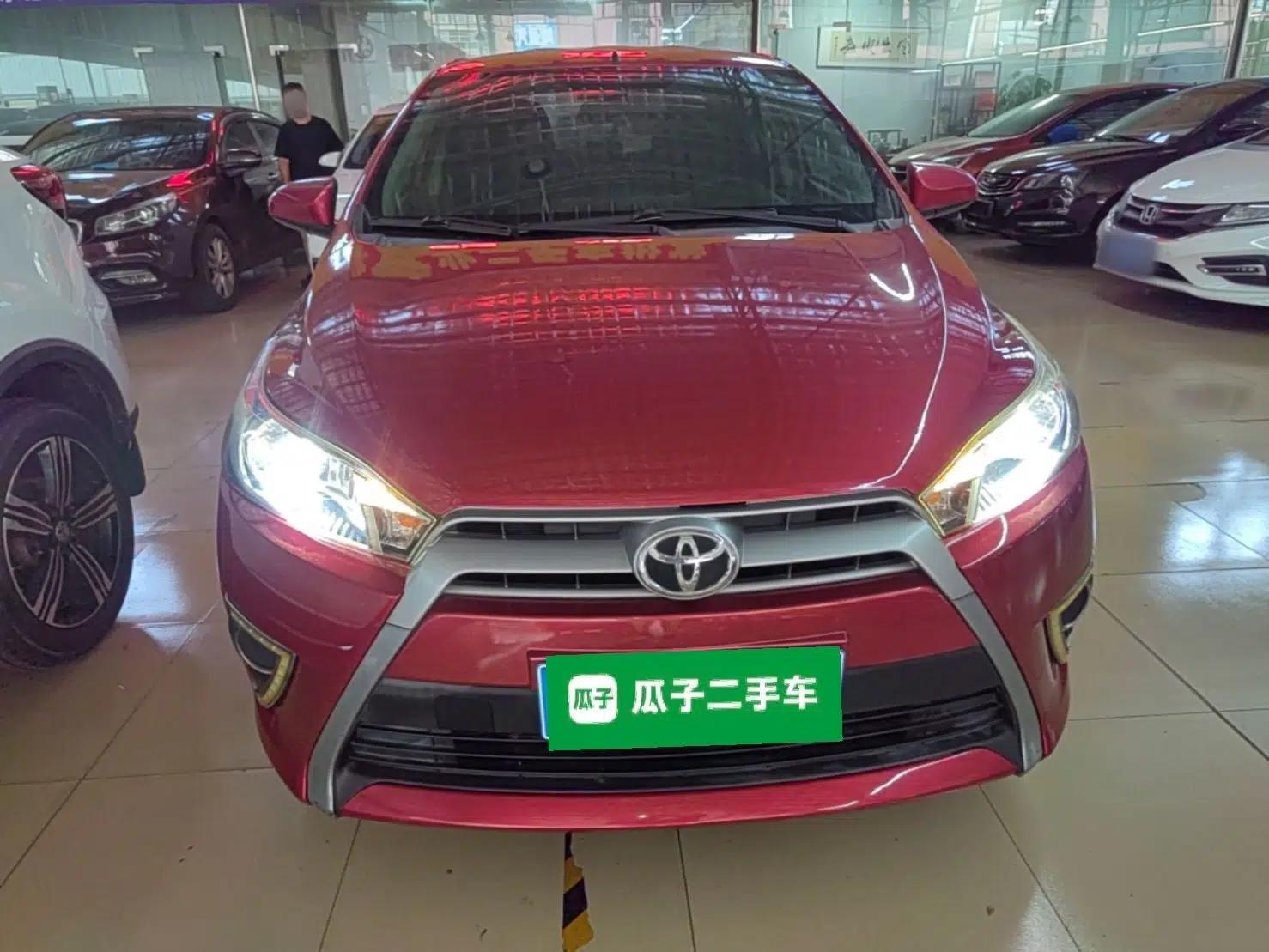 Toyota YARiS L Zhi Xuan 2015 1.5E Automatic Charm Edition — миниатюра 2