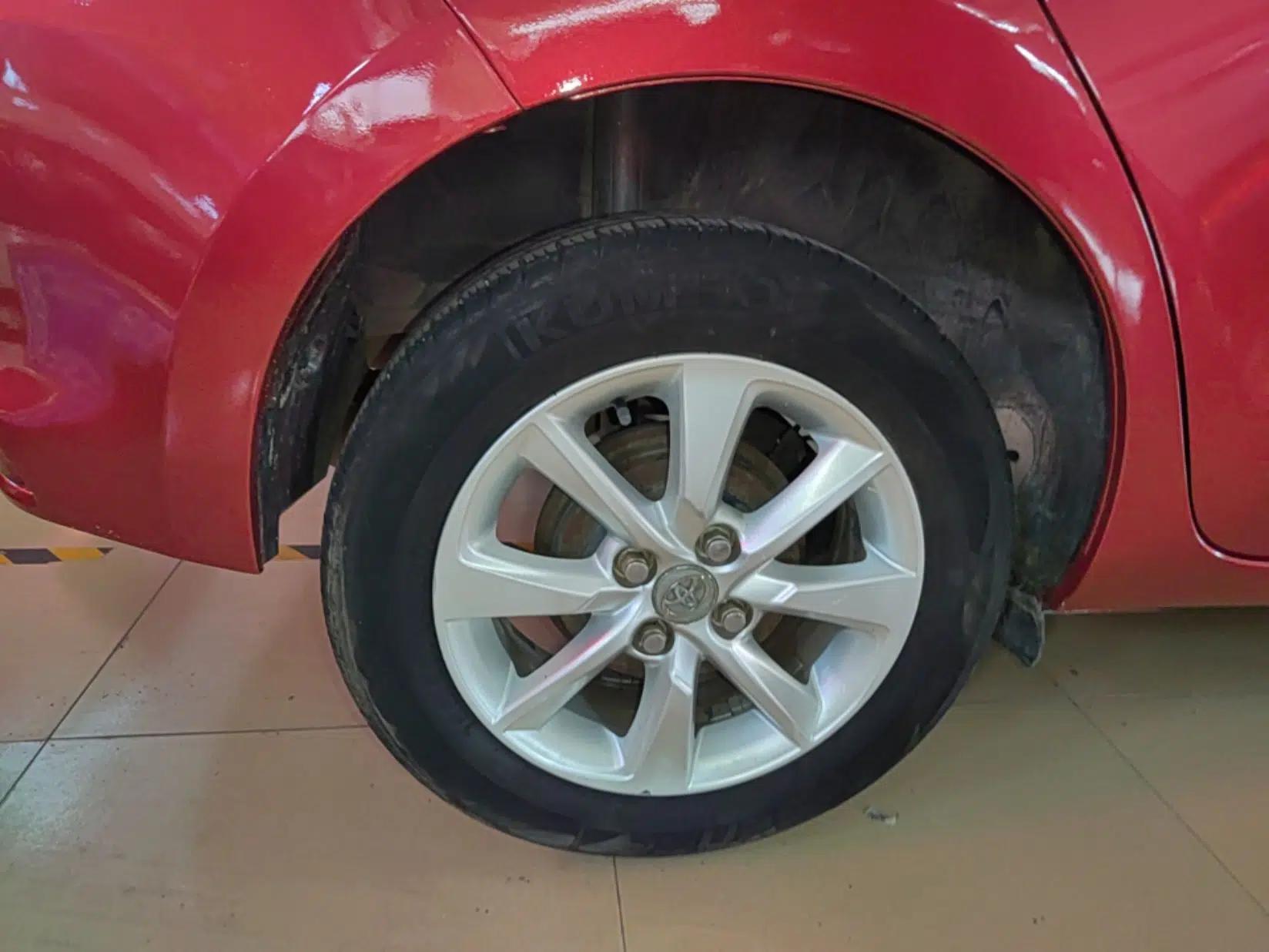 Toyota YARiS L Zhi Xuan 2015 1.5E Automatic Charm Edition — миниатюра 11