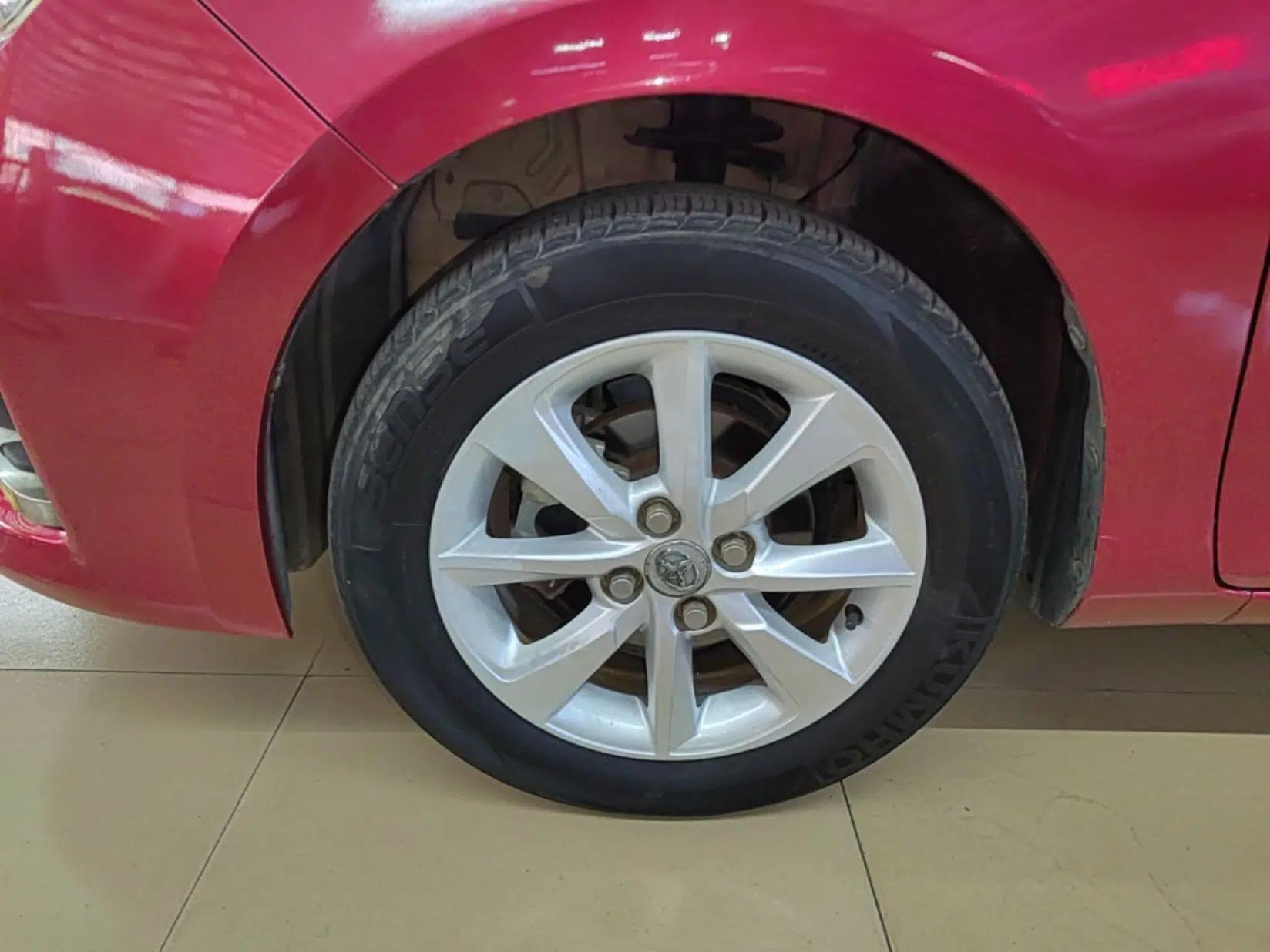 Toyota YARiS L Zhi Xuan 2015 1.5E Automatic Charm Edition — миниатюра 10