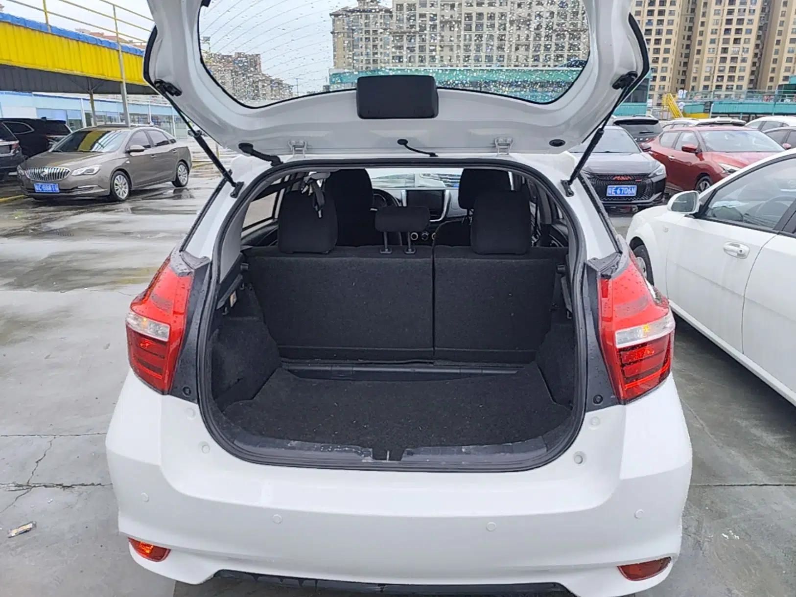 Toyota YARiS L Zhi Xuan 2019 1.5E CVT Dynamic Edition China VI compliant — миниатюра 22