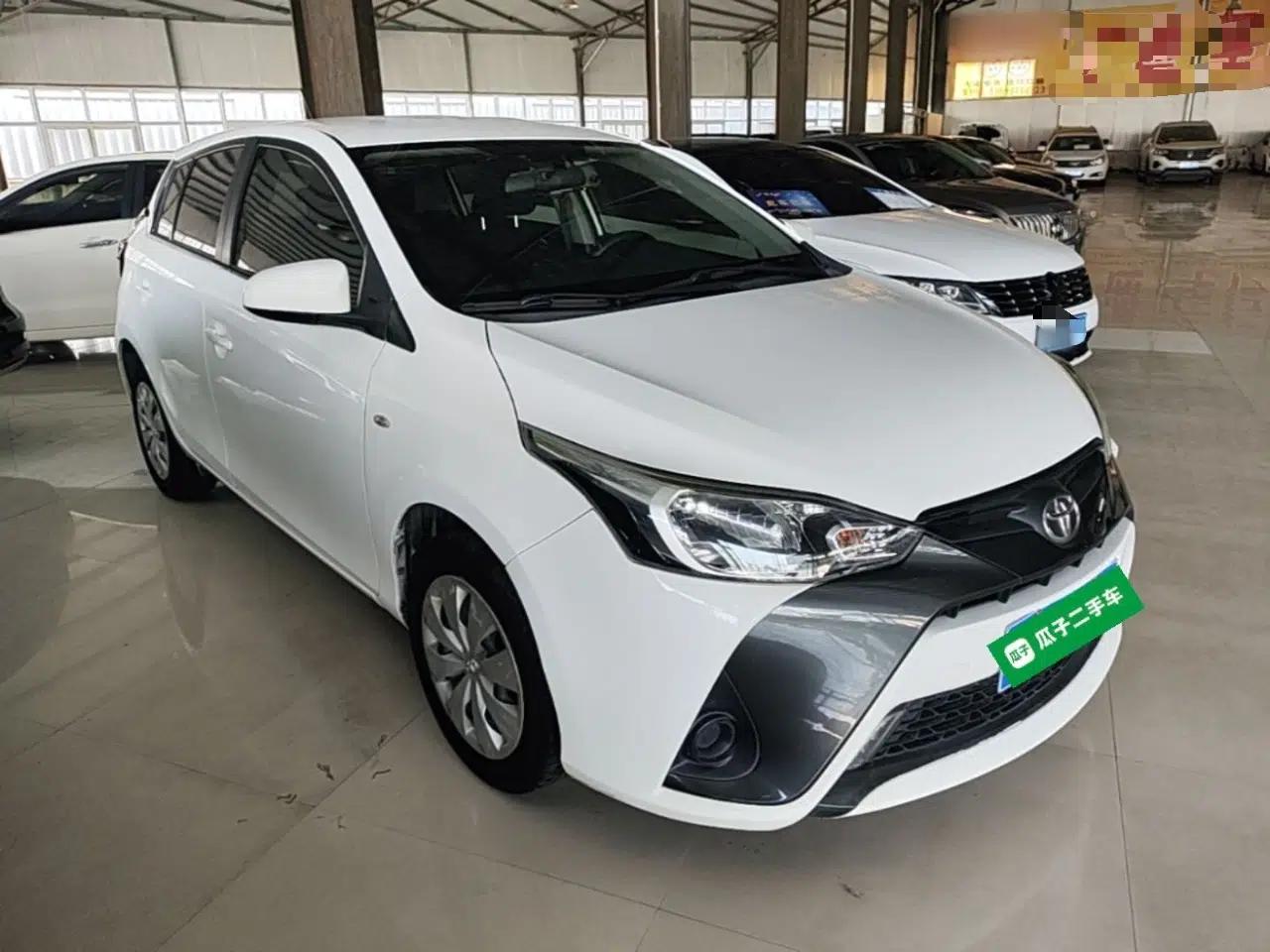 Toyota YARiS L Zhi Xuan 2016 Revised 1.5E CVT Charming Edition — миниатюра 3