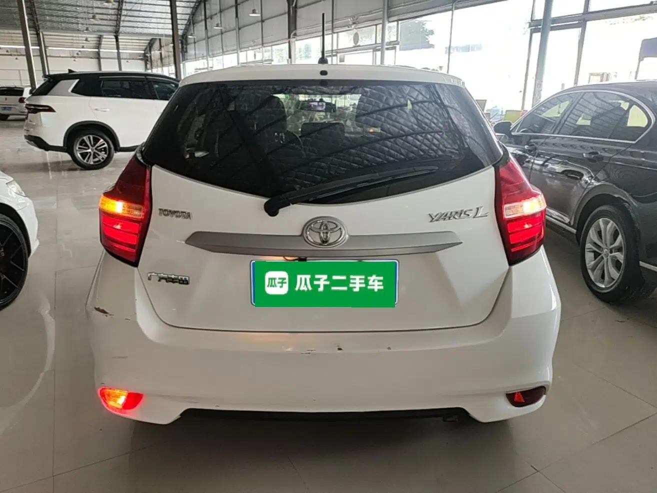 Toyota YARiS L Zhi Xuan 2016 Revised 1.5E CVT Charming Edition — миниатюра 5
