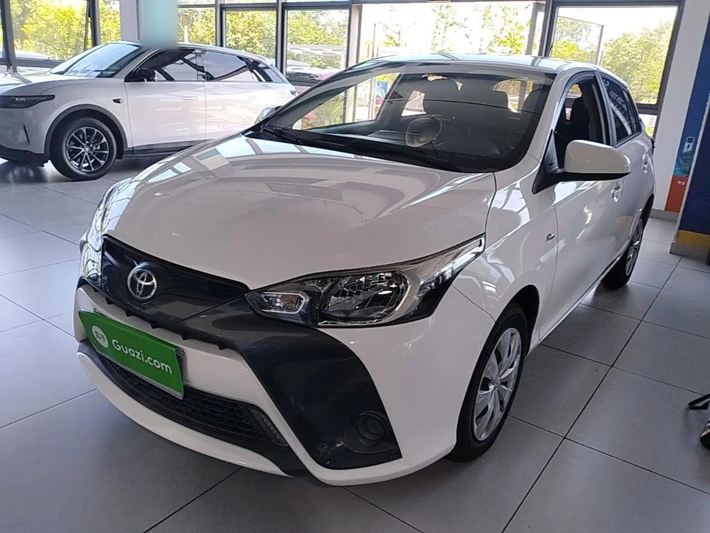 Toyota YARiS L Zhi Xuan 2016 Revised 1.5E CVT Charming Edition — миниатюра 1
