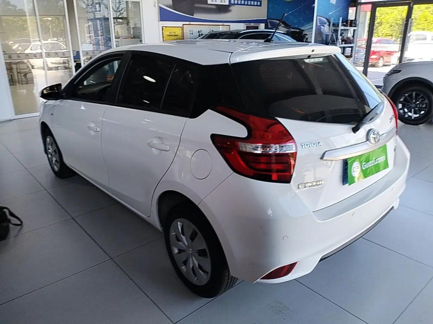 Toyota YARiS L Zhi Xuan 2016 Revised 1.5E CVT Charming Edition — миниатюра 4