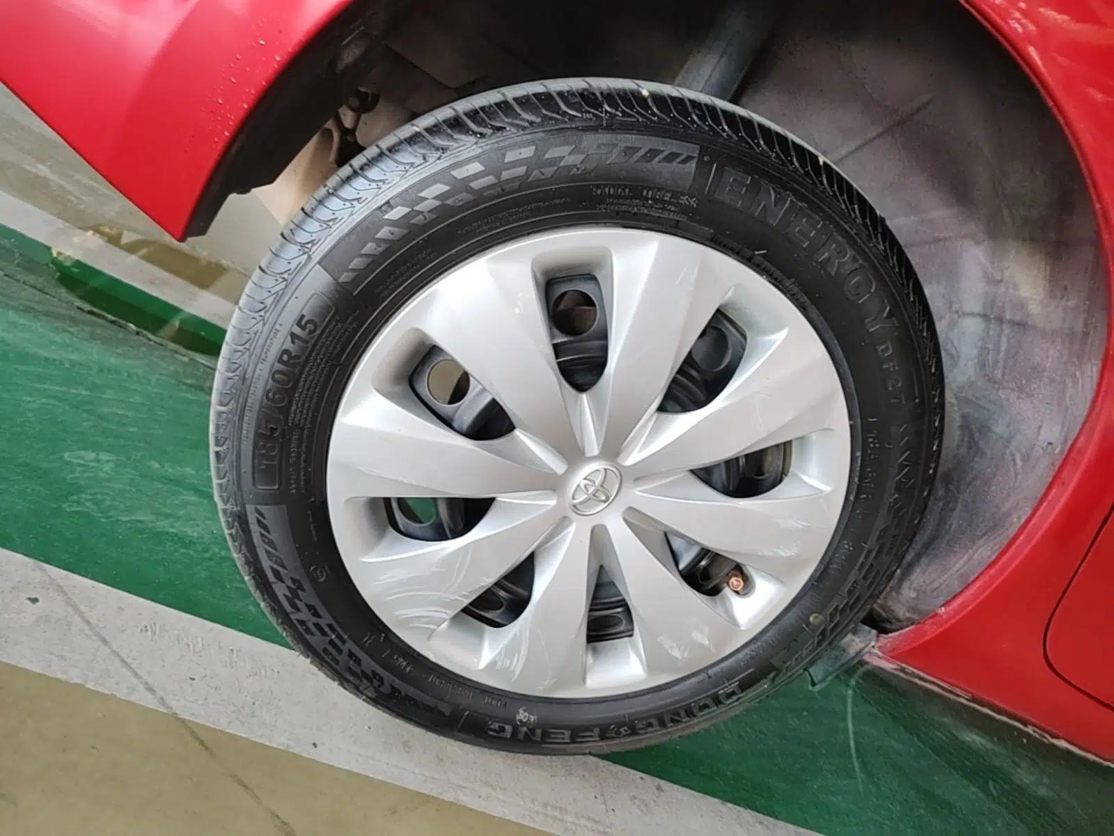 Toyota YARiS L Zhi Xuan 2015 1.5E Automatic Charm Edition — миниатюра 11