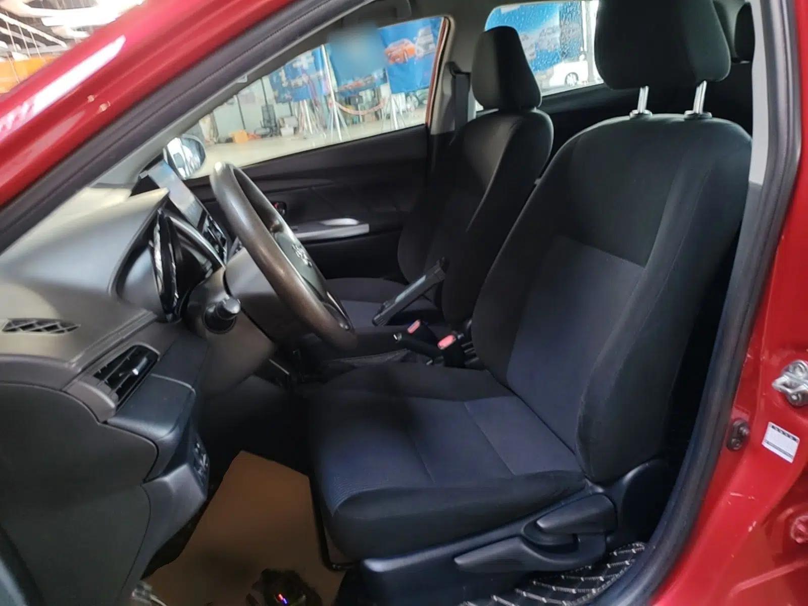 Toyota YARiS L Zhi Xuan 2015 1.5E Automatic Charm Edition — миниатюра 17