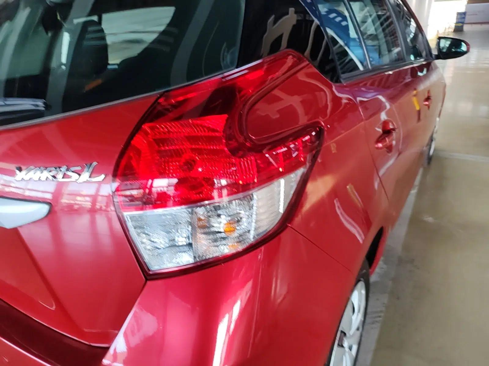 Toyota YARiS L Zhi Xuan 2015 1.5E Automatic Charm Edition — миниатюра 9