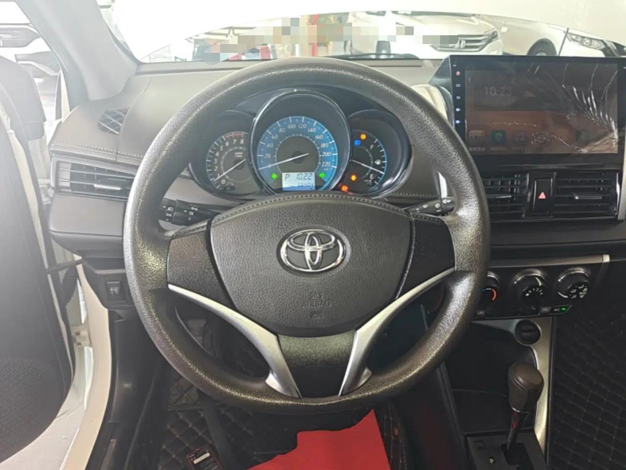 Toyota YARiS L Zhi Xuan 2015 1.5E Automatic Charm Edition — миниатюра 13