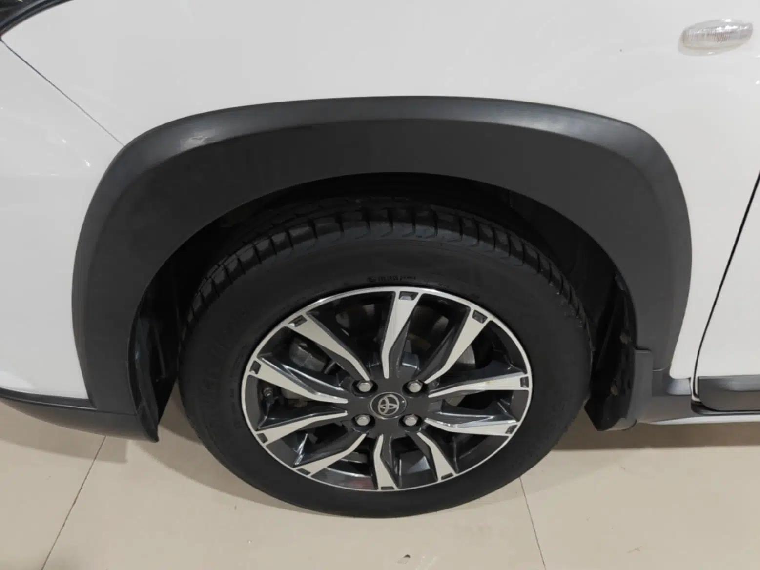 Toyota YARiS L Zhi Xuan 2021 X-Trail 1.5L CVT Luxury Edition — миниатюра 10
