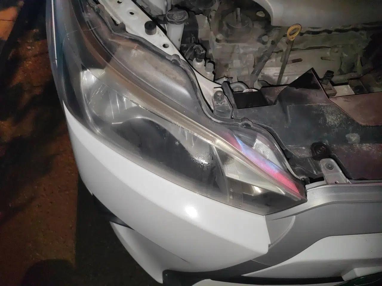 Toyota YARiS L Zhi Xuan 2015 1.5E Automatic Charm Edition — миниатюра 7