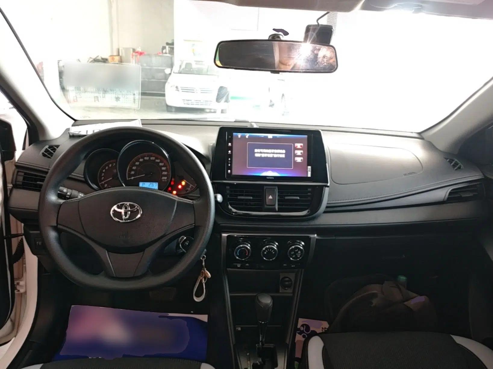 Toyota YARiS L Zhi Xuan 2021 X-Trail 1.5L CVT Leading Edition — миниатюра 17
