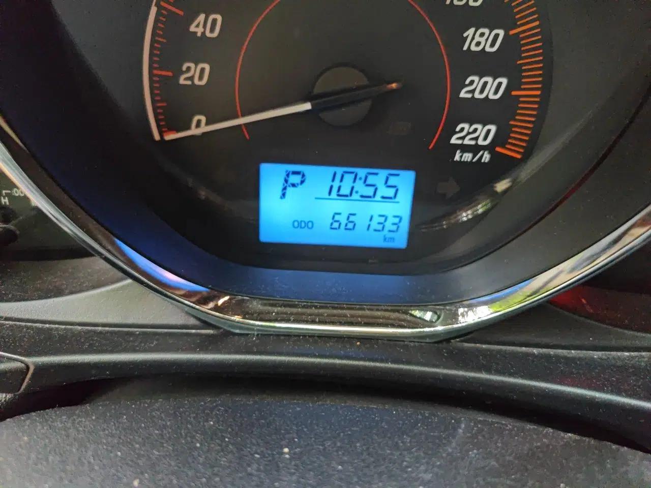Toyota YARiS L Zhi Xuan 2020 X-Trail X 1.5L CVT Leading Edition — миниатюра 9