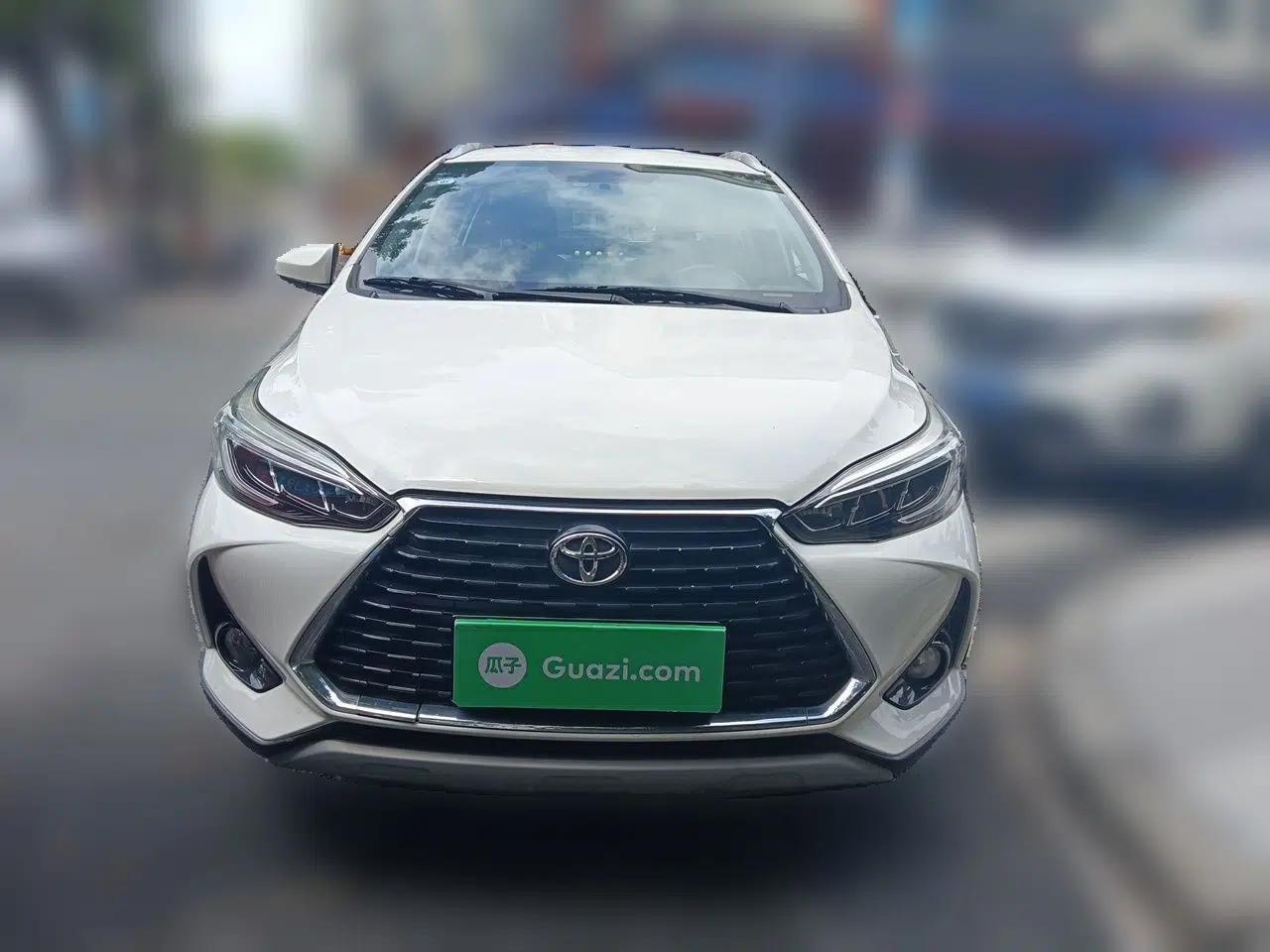 Toyota YARiS L Zhi Xuan 2021 X-Trail 1.5L CVT Luxury Edition — миниатюра 2