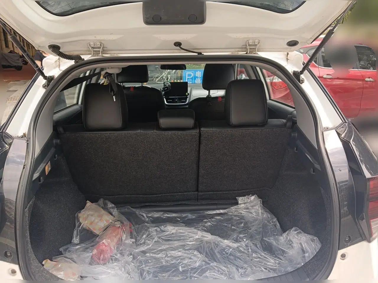 Toyota YARiS L Zhi Xuan 2021 X-Trail 1.5L CVT Luxury Edition — миниатюра 16