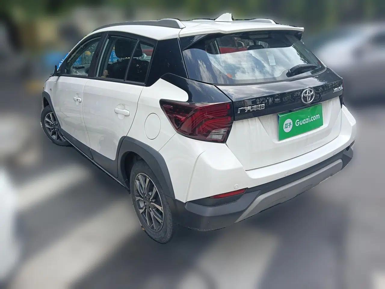 Toyota YARiS L Zhi Xuan 2021 X-Trail 1.5L CVT Luxury Edition — миниатюра 4