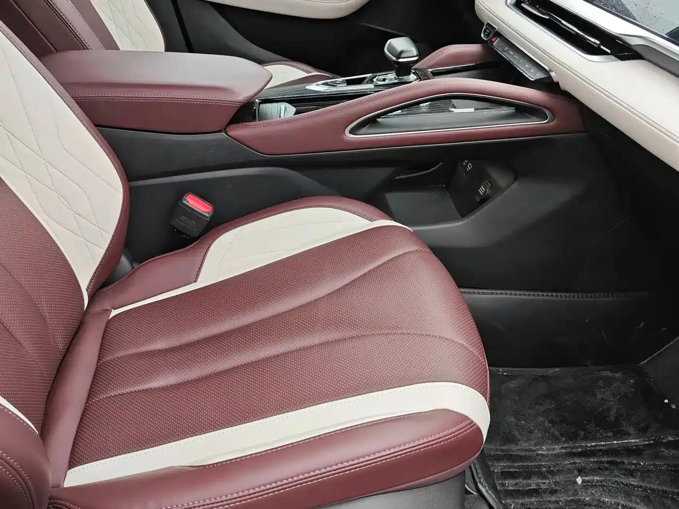 Geely Xingyue L 2024 2.0TD DCT EVO 2WD Luxury Edition — миниатюра 14