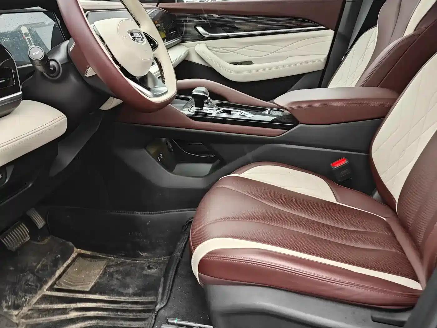 Geely Xingyue L 2024 2.0TD DCT EVO 2WD Luxury Edition — миниатюра 16