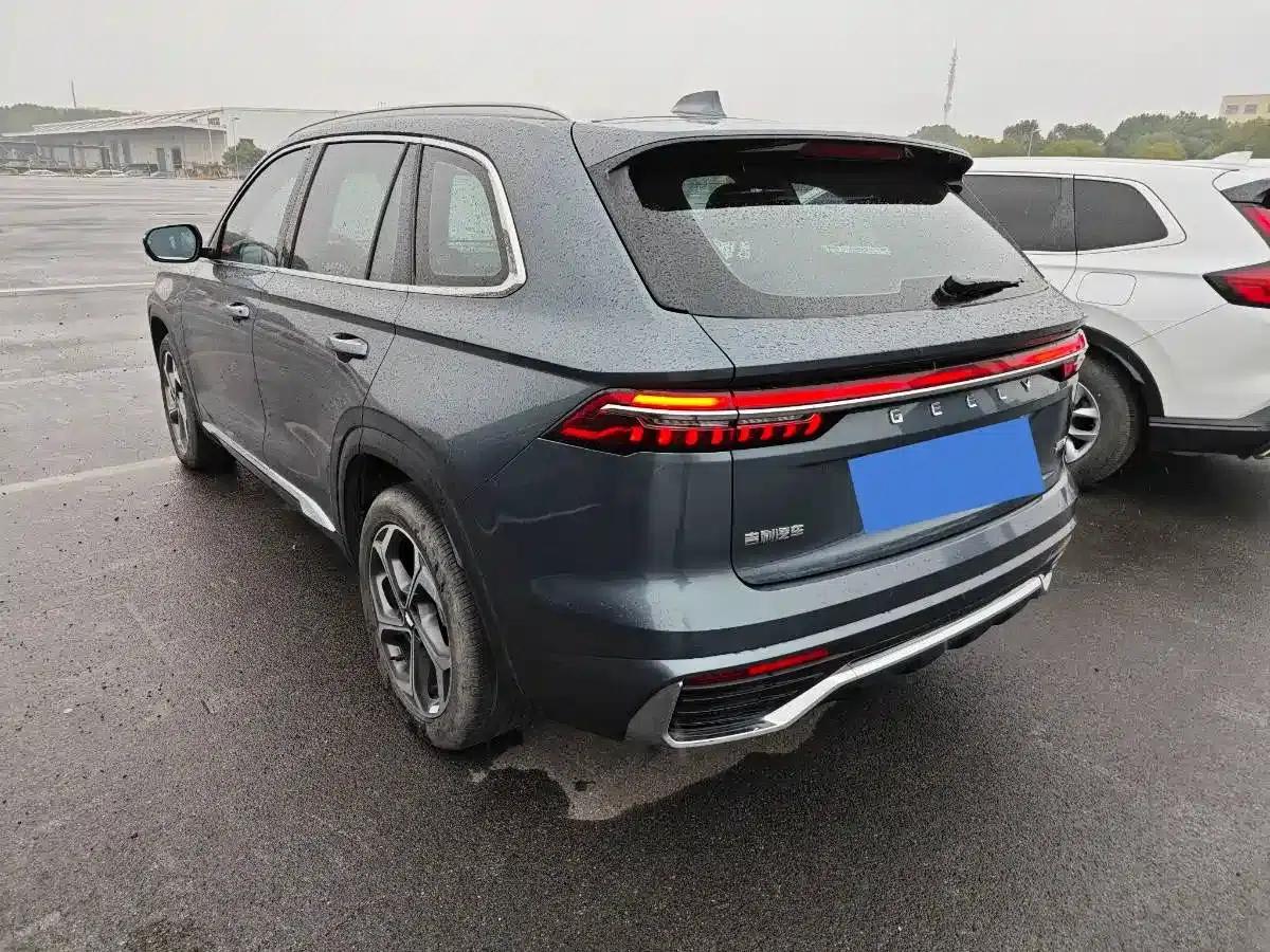Geely Xingyue L 2024 2.0TD DCT EVO 2WD Luxury Edition — миниатюра 6