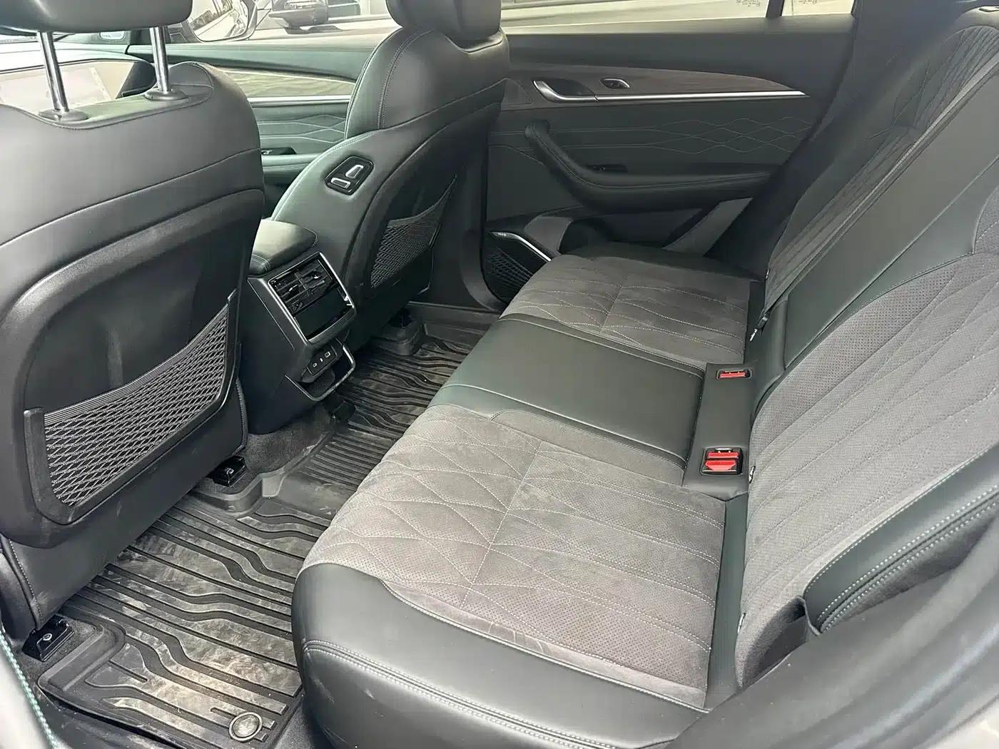 Geely Xingyue L 2025 Oriental Radiance 2.0TD Automatic Star Edition — миниатюра 11