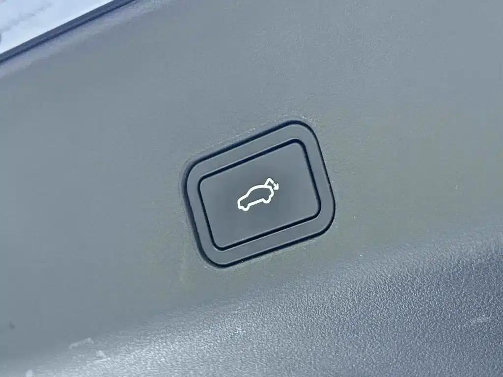 Geely Xingyue L 2024 2.0TD DCT EVO 2WD Long Wind Edition — миниатюра 21