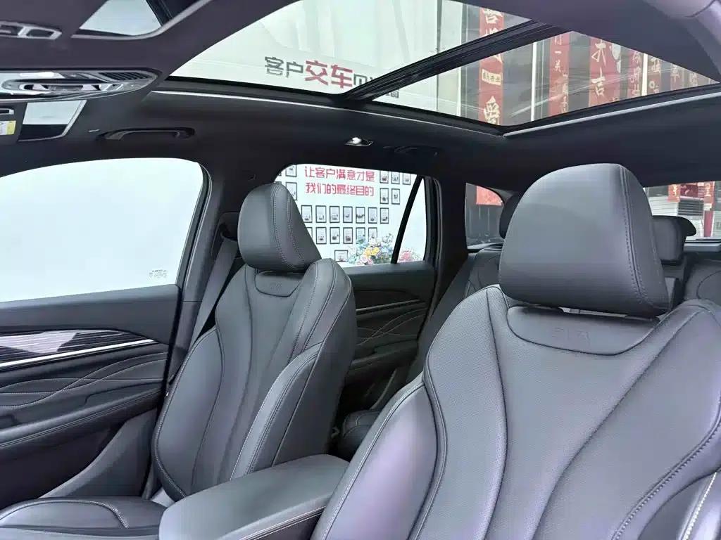 Geely Xingyue L 2024 2.0TD DCT EVO 2WD Long Wind Edition — миниатюра 28