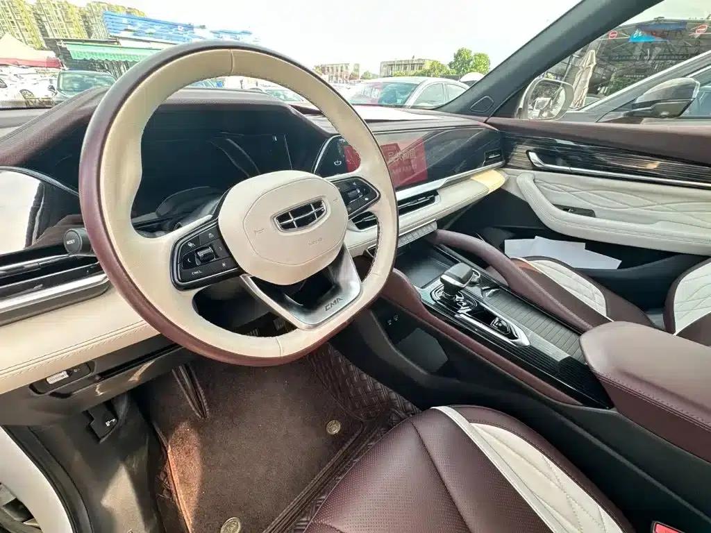 Geely Xingyue L 2023 2.0TD High-Power Automatic Two-Wheel Drive Flagship Edition — миниатюра 5