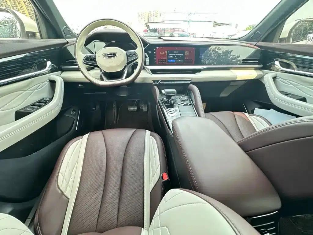 Geely Xingyue L 2023 2.0TD High-Power Automatic Two-Wheel Drive Flagship Edition — миниатюра 6