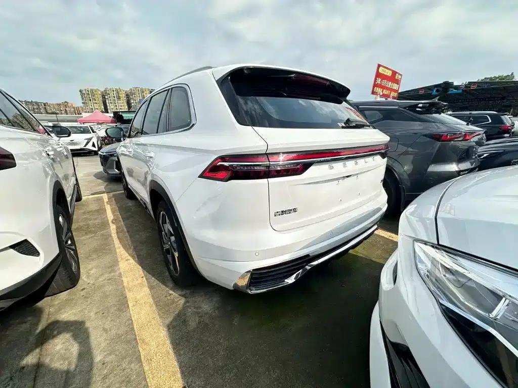 Geely Xingyue L 2023 2.0TD High-Power Automatic Two-Wheel Drive Flagship Edition — миниатюра 9