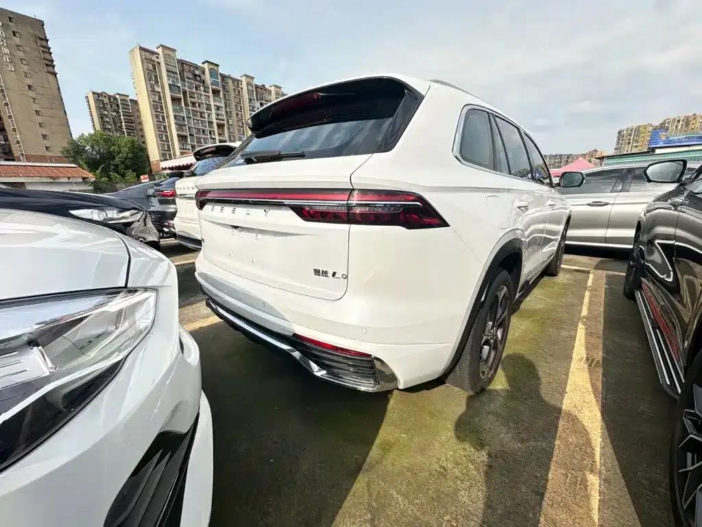 Geely Xingyue L 2023 2.0TD High-Power Automatic Two-Wheel Drive Flagship Edition — миниатюра 10