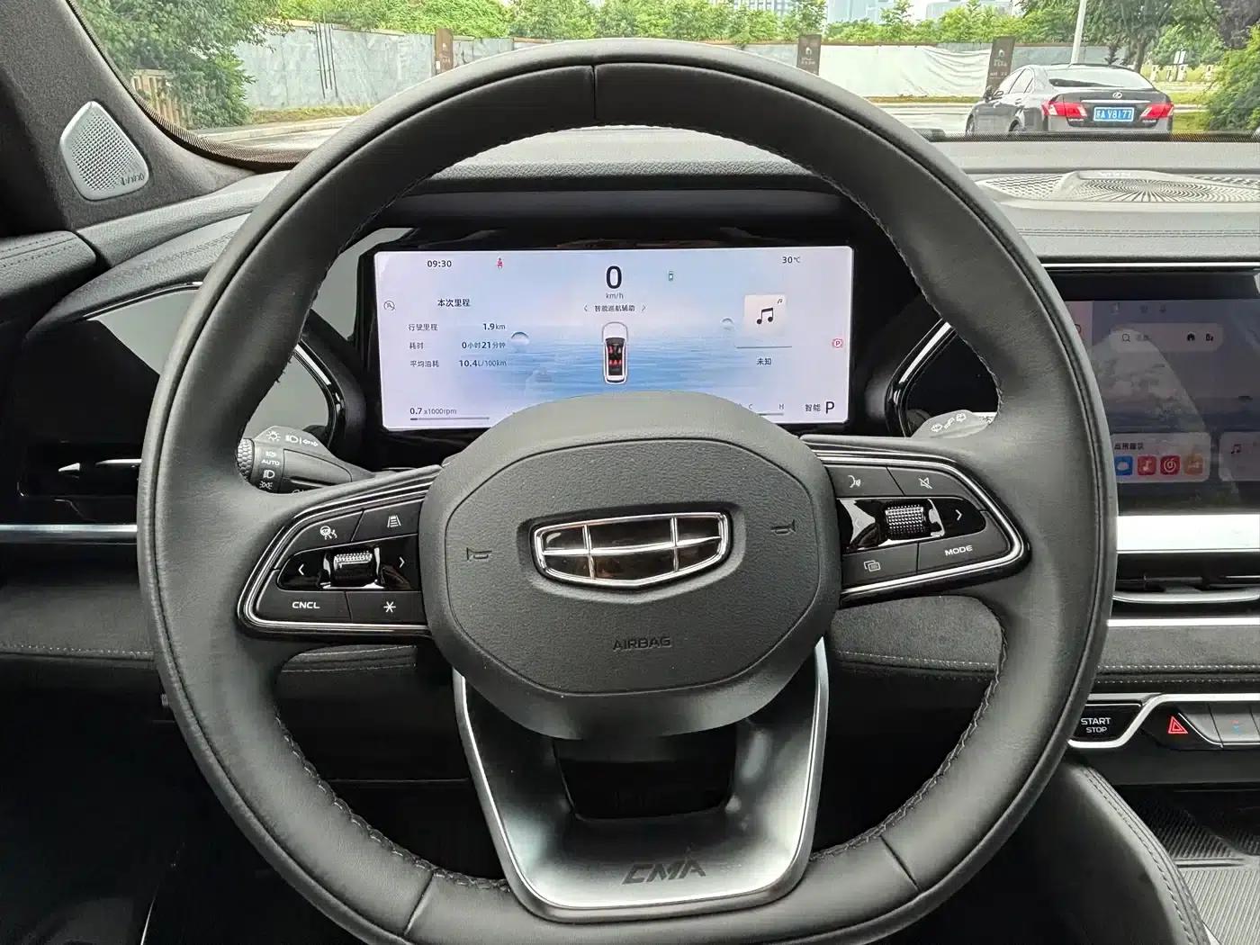 Geely Xingyue L 2024 2.0TD High-Power Automatic Two-Wheel Drive Sky Edition — миниатюра 12